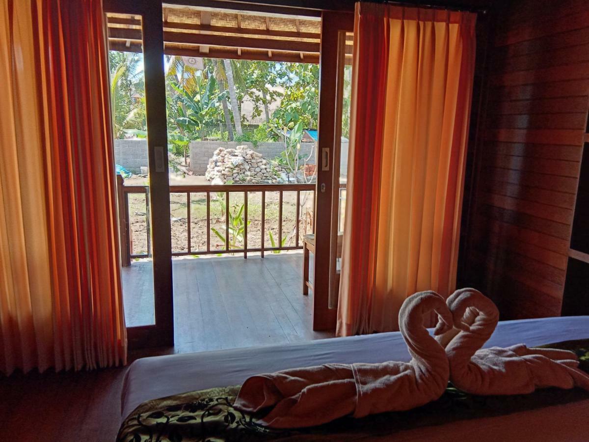 Svaha Nusa Guest House Nusa Lembongan  Exterior photo