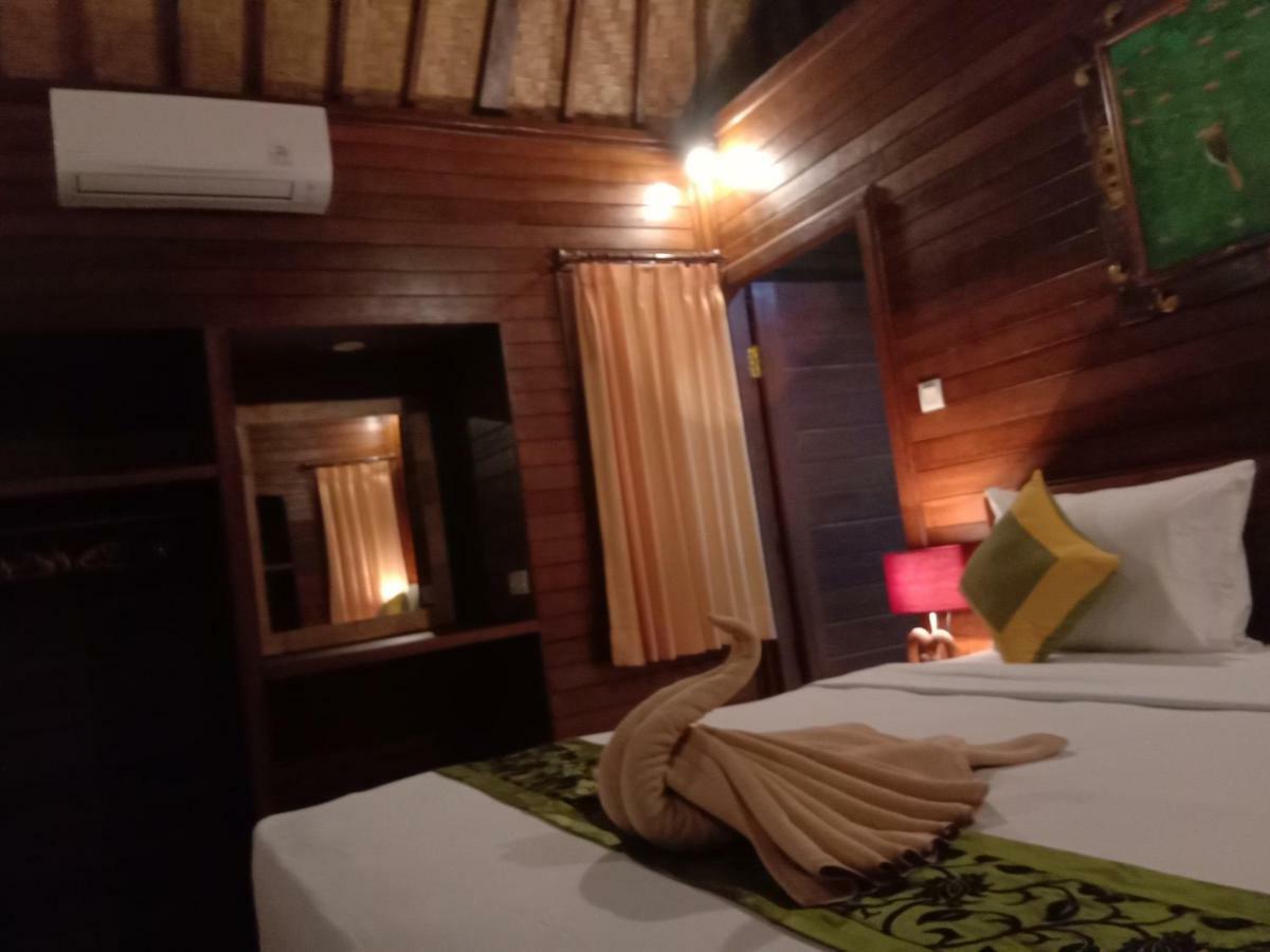 Svaha Nusa Guest House Nusa Lembongan  Exterior photo